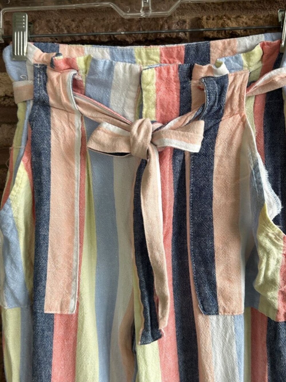 Indigo Rein Striped Linen Blend Cropped Pants Self Belt Size Medium - Picture 5 of 7